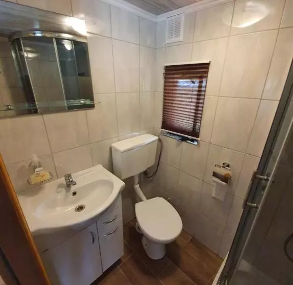 ユースホステル U Jędrusia