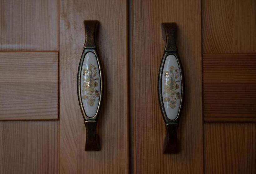 住宿加早餐  Folkowy Dworek Spa & Fun