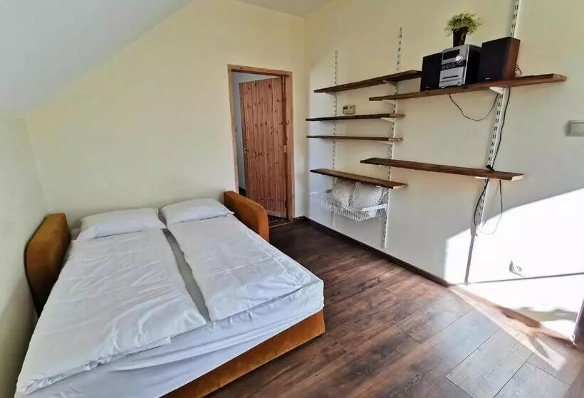 ベッドアンドブレックファースト Jagnienawinie