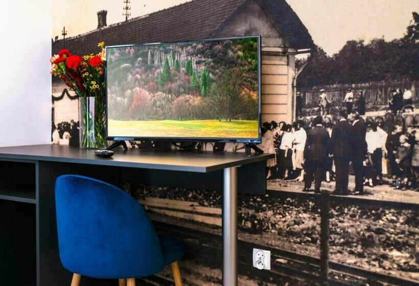 مبيت وإفطار Park Apartamenty Chrzanów