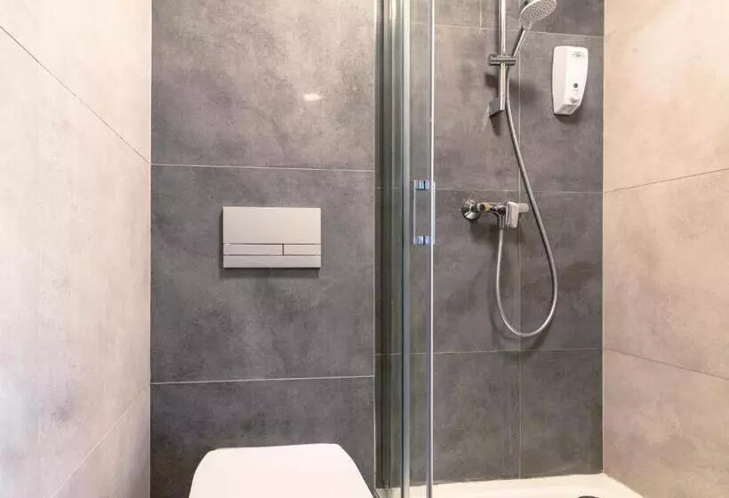 Aamiaismajoitus (B&B) Park Apartamenty Chrzanów