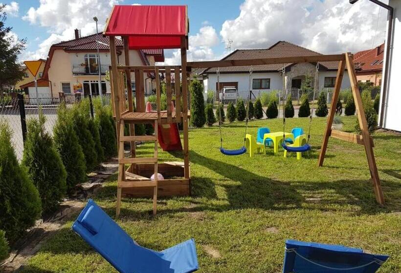 Bed and Breakfast Pensjonat Dziki Zakątek