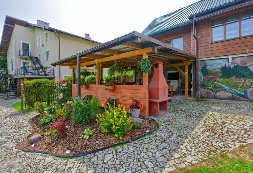 Aamiaismajoitus (B&B) Pod Akacjami