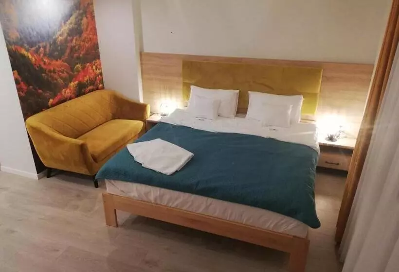 تختخواب و صبحانه U źródeł