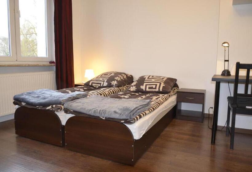 Aamiaismajoitus (B&B) Warszawa Stare Bielany