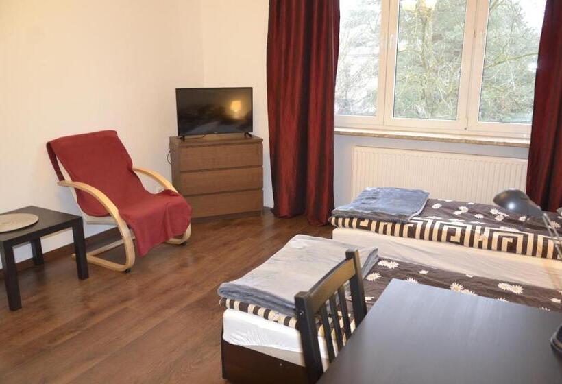 Aamiaismajoitus (B&B) Warszawa Stare Bielany