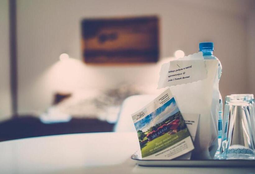 호텔 Agroturystyka Bobrowniki