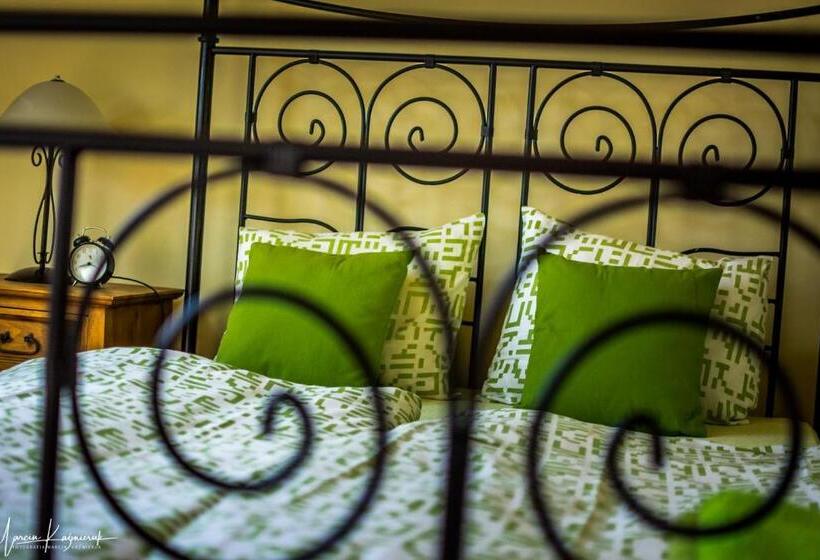 בית מלון כפרי Agroturystyka Kapellanka   Kraina Wygasłych Wulkanów