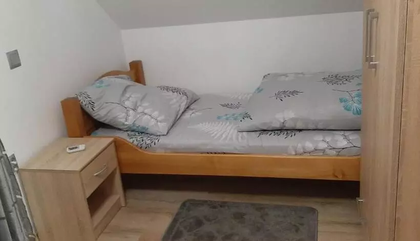 ホテル Agroturystyka Na Górce U Barbary   Domek Letniskowy