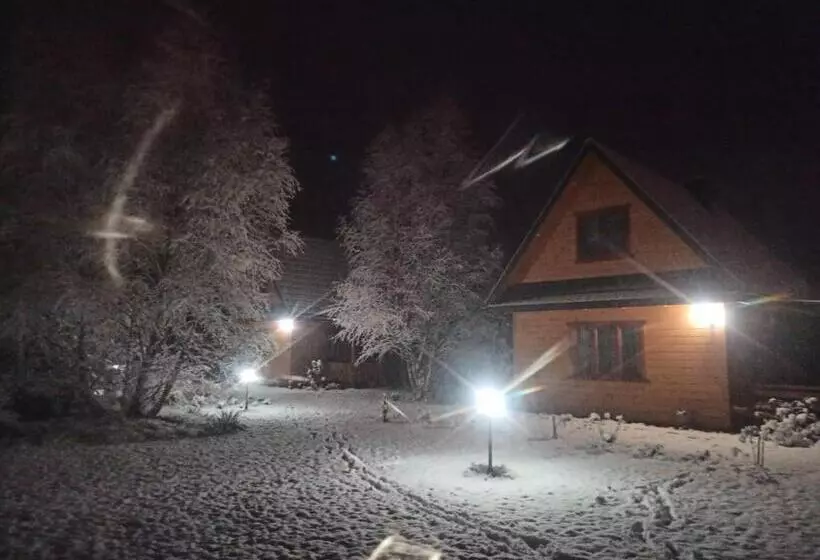 Hotelli Agroturystyka Uroki Roztocza