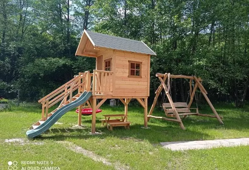 Hotelli Agroturystyka Uroki Roztocza