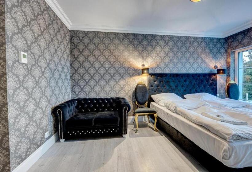 Hotell Dworek Kurowski