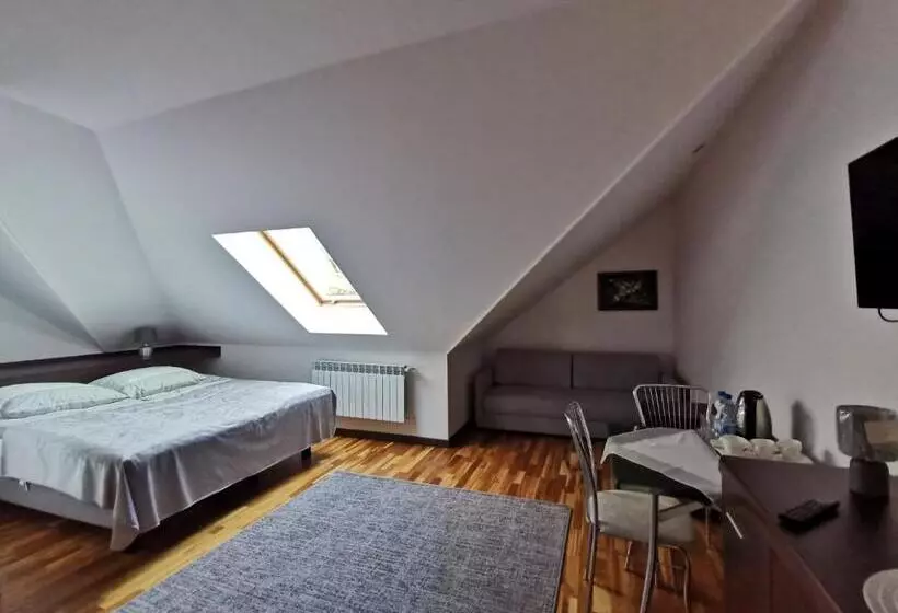Hotelli Miodowe Siedlisko