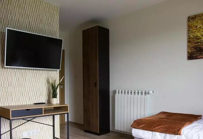 Majatalo Barwald Hills