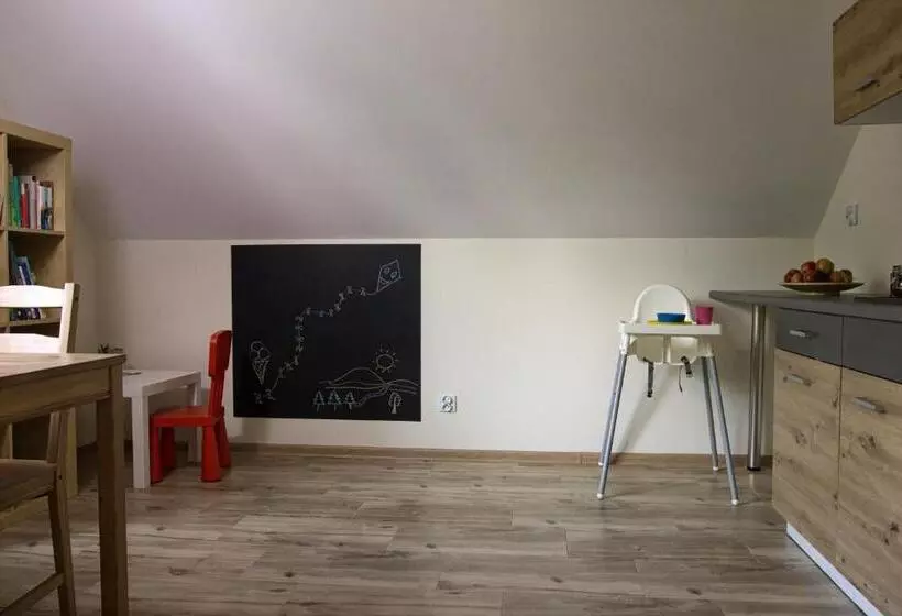 Majatalo Barwald Hills