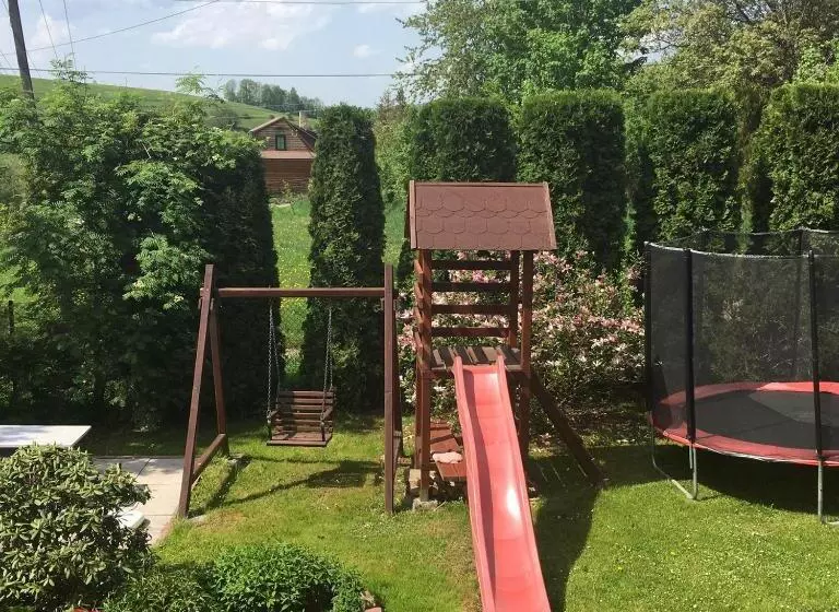 ペンション Domek Pod Maciejową