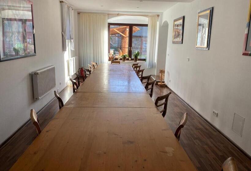 ペンション Iwenica