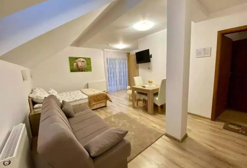 ペンション Nasza Owczarzówka