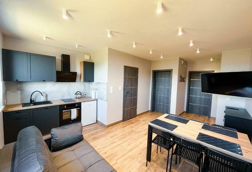 膳宿费 Pod Czwórką