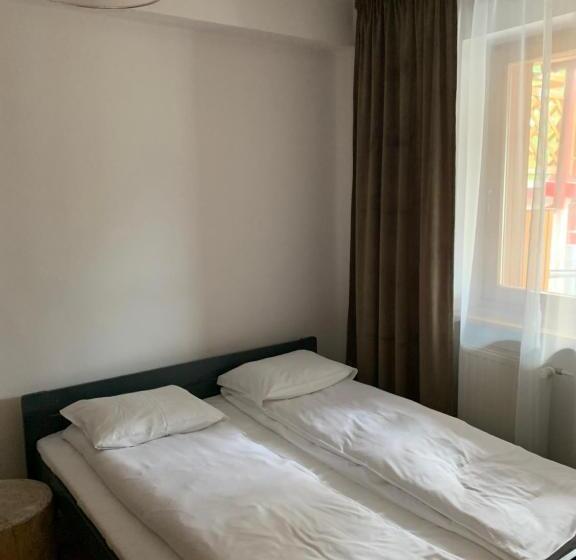 پانسیون Przystanek Gubałówka Guest House Zakopane