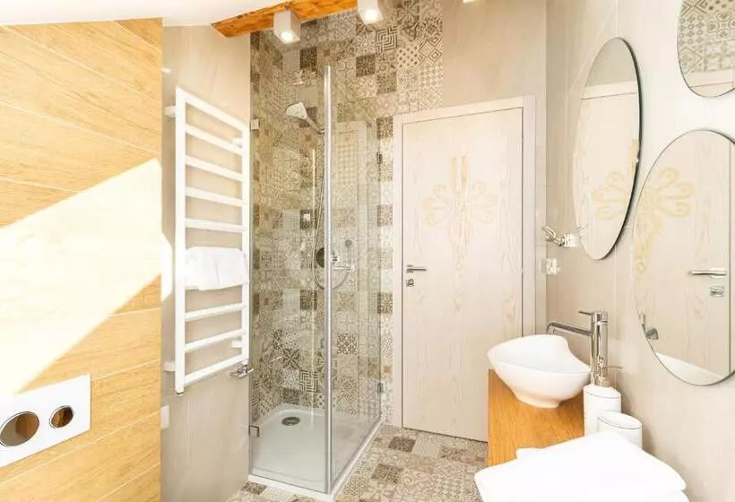 Majatalo Rezydencja Spisz Dom 12 Osób, Podgrzewany Basen, Sauna, Jacuzzi  Velo Czorsztyn, Niedzica