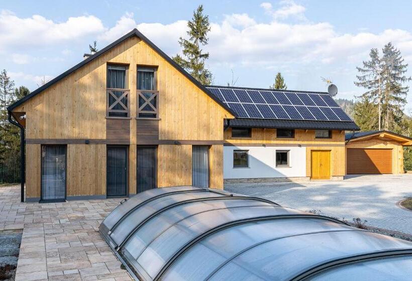 פנסיון Rezydencja Spisz Dom 12 Osób, Podgrzewany Basen, Sauna, Jacuzzi  Velo Czorsztyn, Niedzica