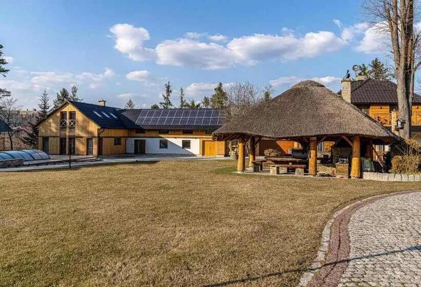 Majatalo Rezydencja Spisz Dom 12 Osób, Podgrzewany Basen, Sauna, Jacuzzi  Velo Czorsztyn, Niedzica