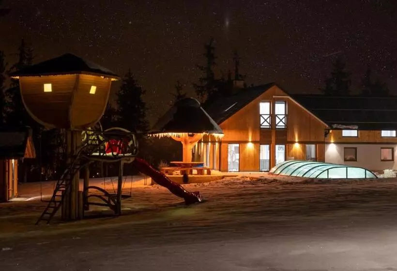 Majatalo Rezydencja Spisz Dom 12 Osób, Podgrzewany Basen, Sauna, Jacuzzi  Velo Czorsztyn, Niedzica