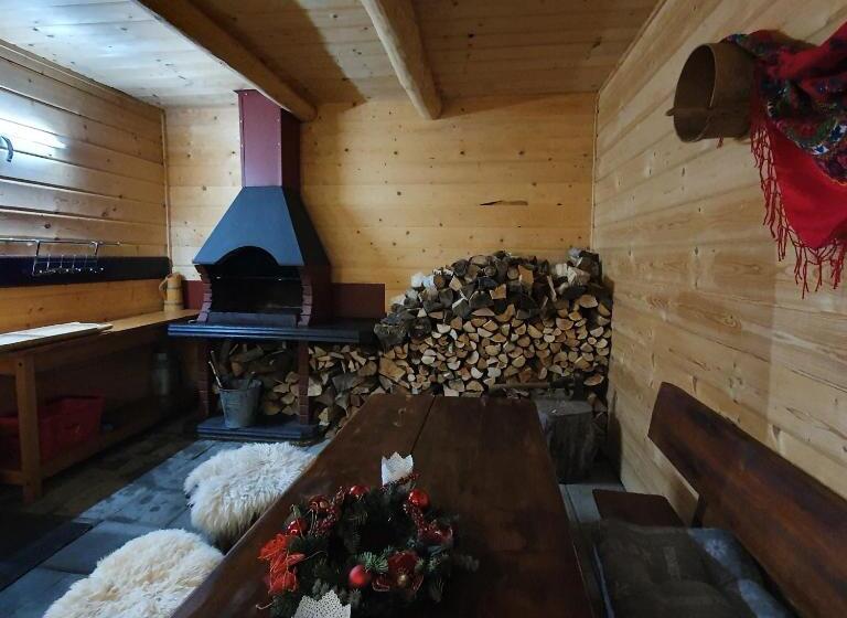 Pension (Hôtel basse catégorie) U Eli