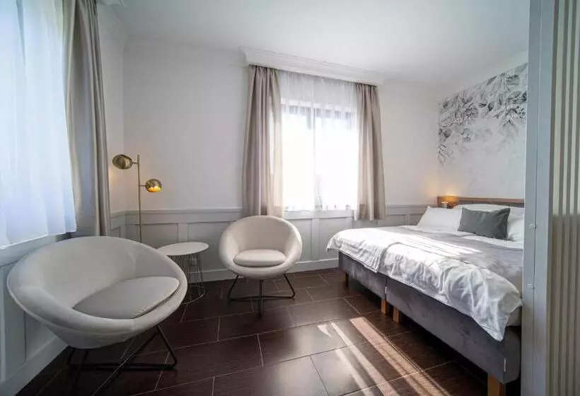 Majatalo Villa Kamila