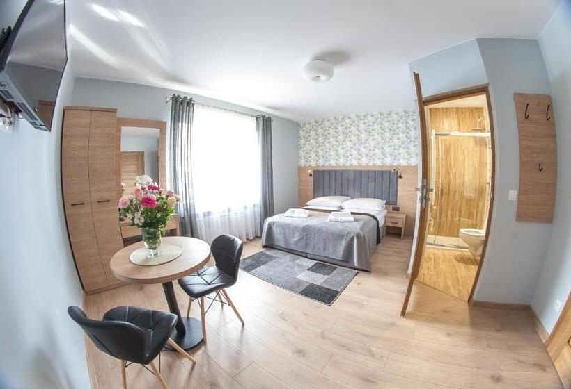 膳宿费 Willa Wita