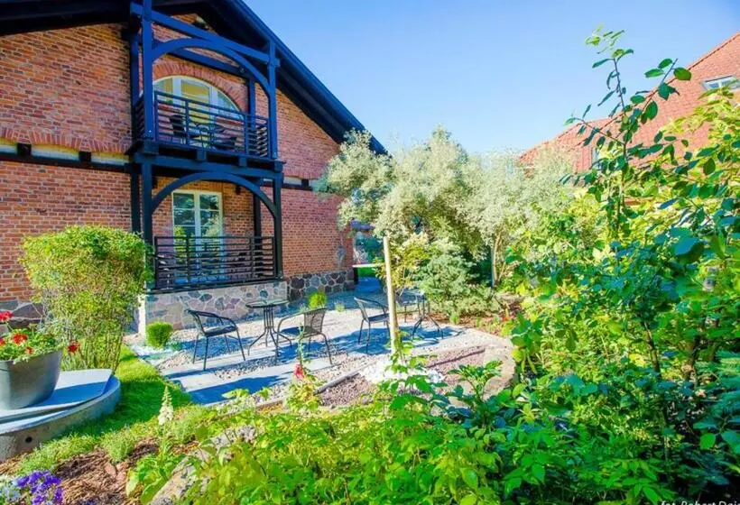 Lomakeskus Ośrodek Kolonijno Wczasowy Mewa   Przy Plaży Z Basenem Z Podgrzewaną Wodą I Mini Spa