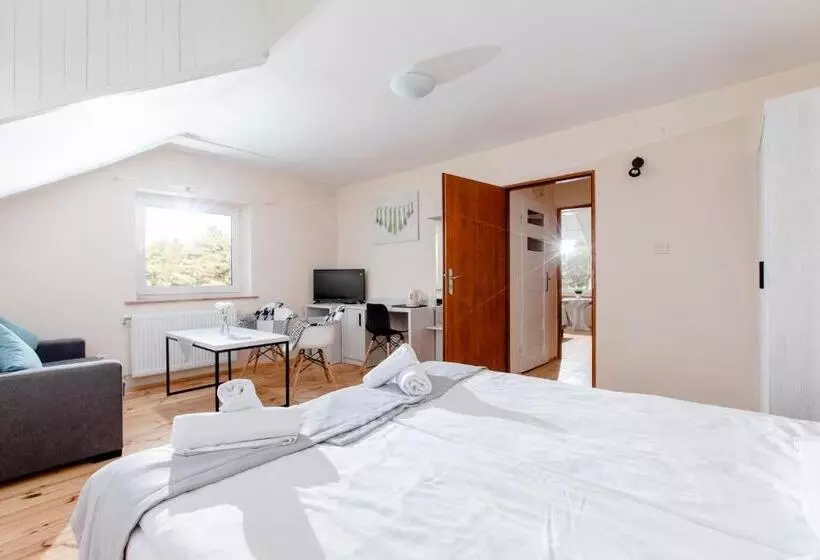 Lomakeskus Ośrodek Kolonijno Wczasowy Mewa   Przy Plaży Z Basenem Z Podgrzewaną Wodą I Mini Spa