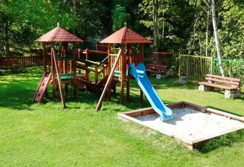 Lomakeskus Ośrodek Wczasowy Zielona Gospoda