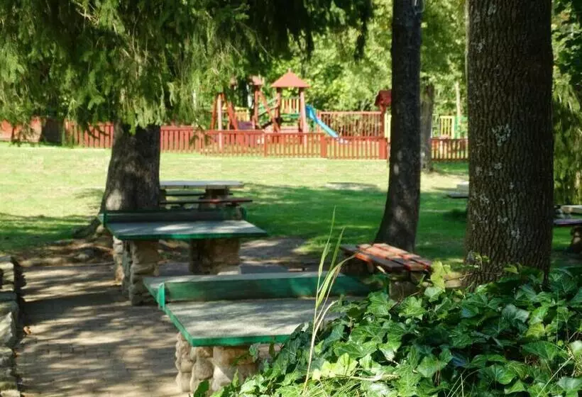 Lomakeskus Ośrodek Wczasowy Zielona Gospoda