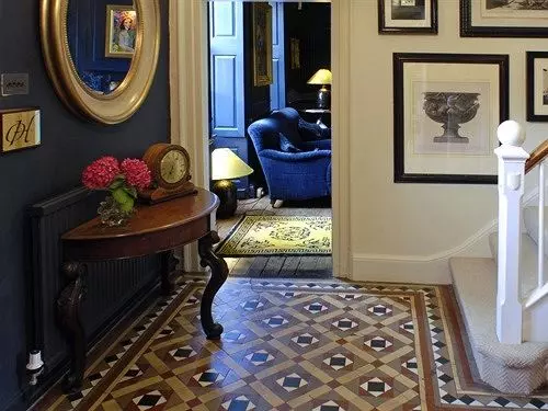 مبيت وإفطار Oak House No 1