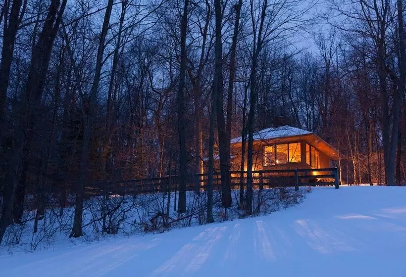 مبيت وإفطار The Inn At Honey Run