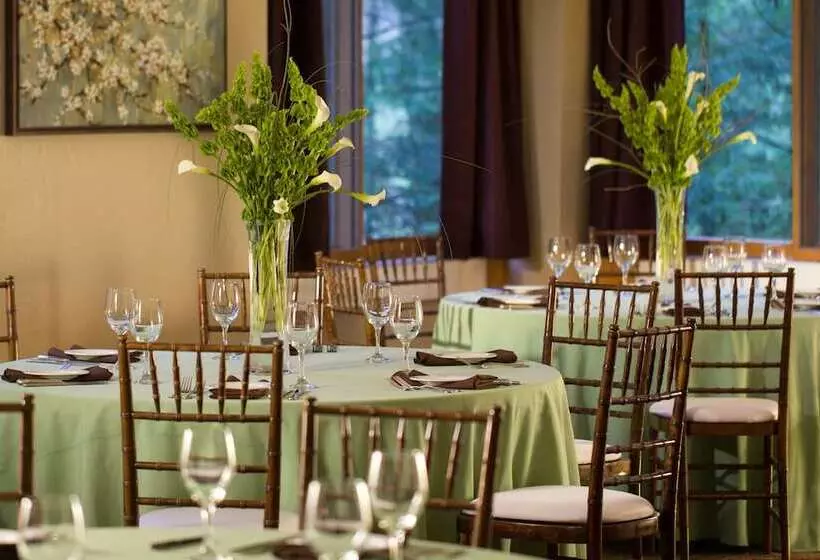 مبيت وإفطار The Inn At Honey Run