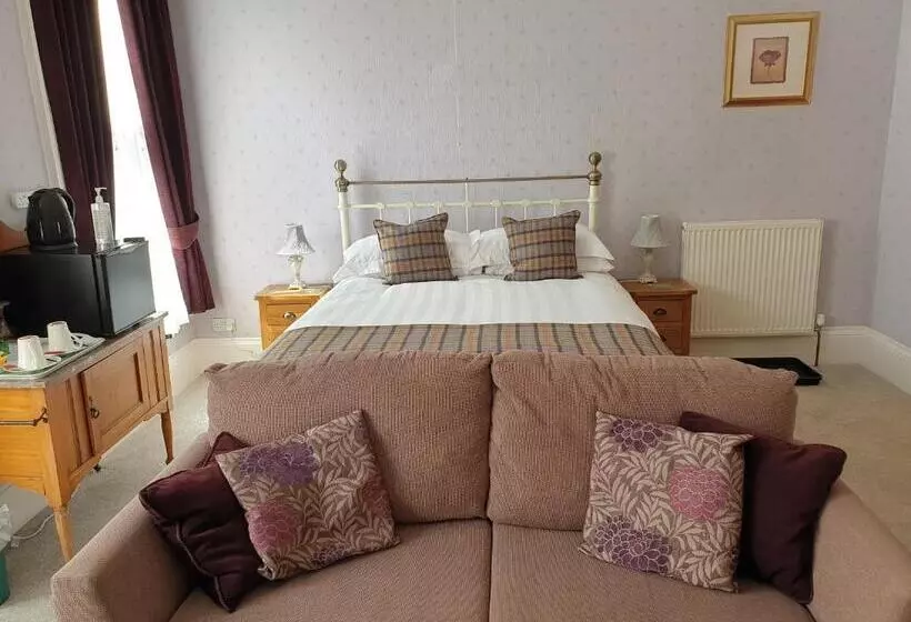 Bed and Breakfast The Pathways Guest House