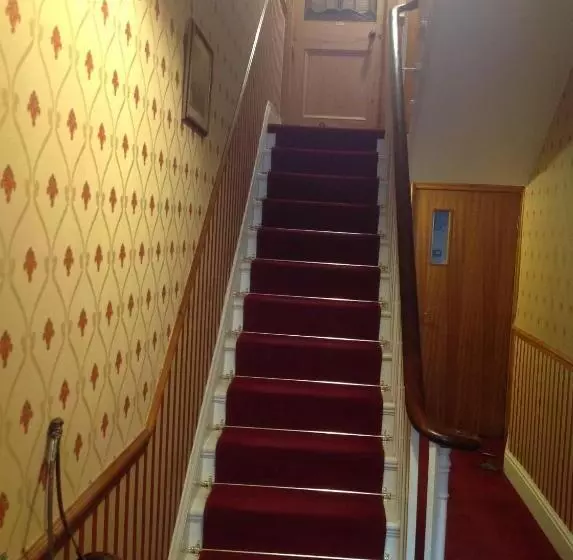 Bed and Breakfast The Pathways Guest House