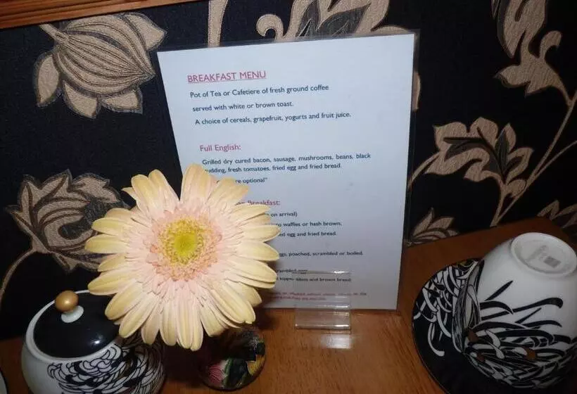 Bed and Breakfast The Pathways Guest House