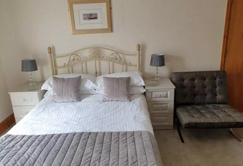 Bed and Breakfast The Pathways Guest House