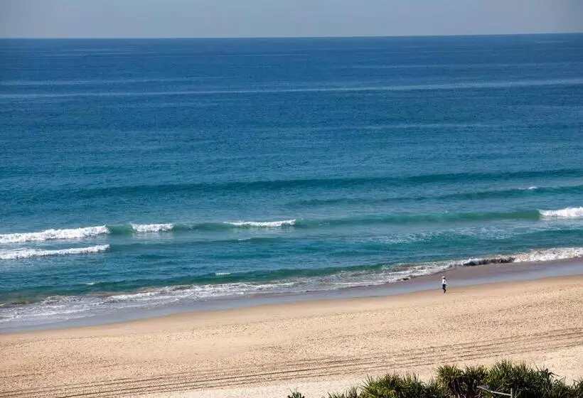 Emerald Sands Holiday Apartments