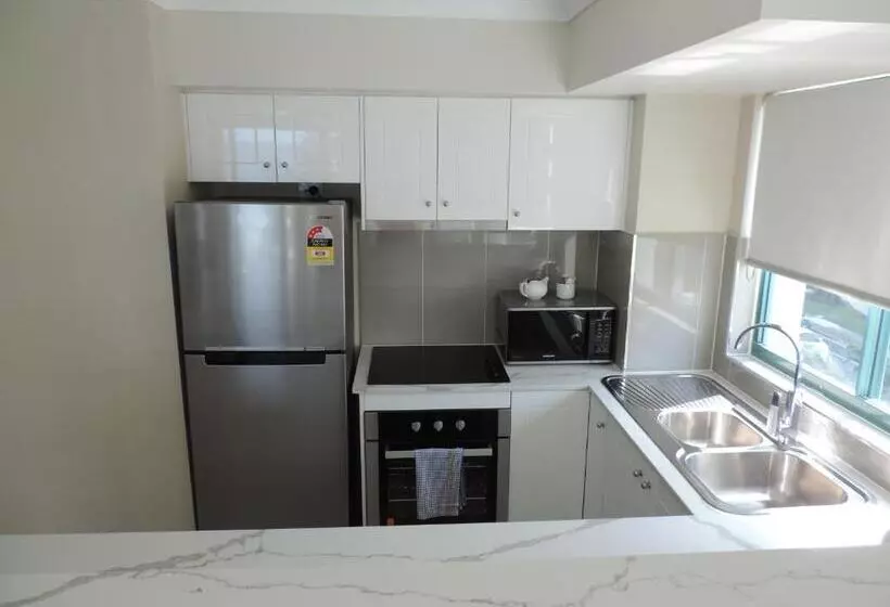 Emerald Sands Holiday Apartments