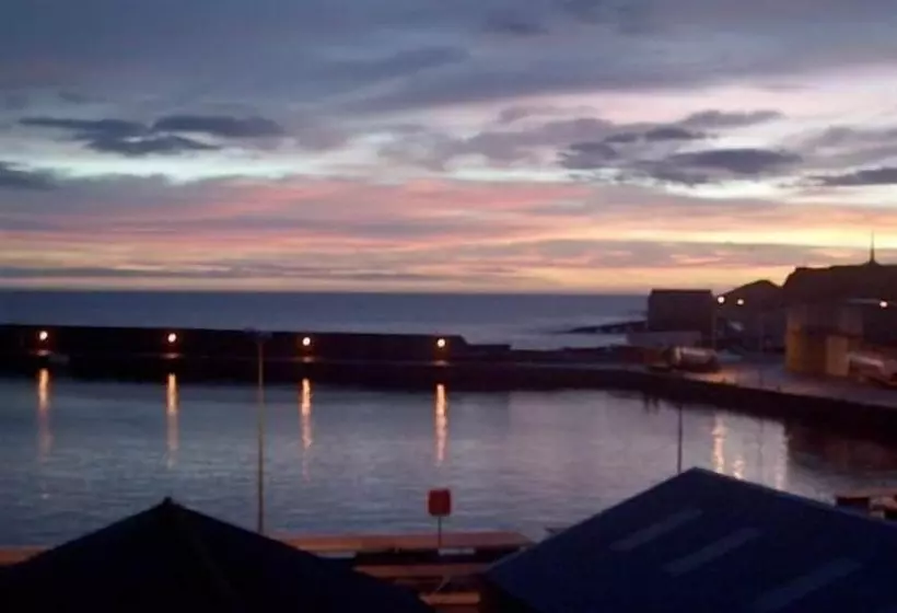 Harbour House Bed & Breakfast   Wick