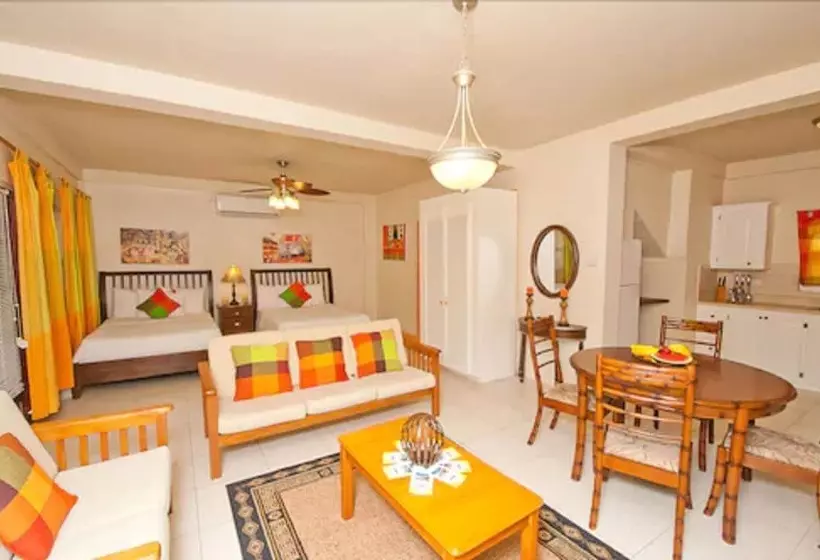 Hôtel Grooms Beach Villa & Resort