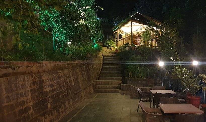 בית מלון כפרי Pong View