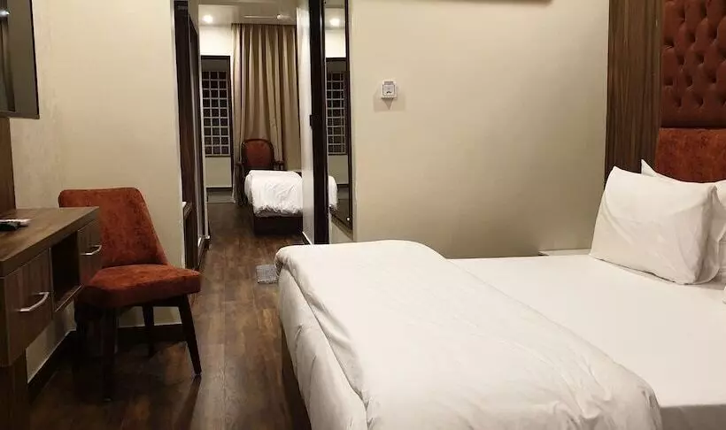 Отель Pong View