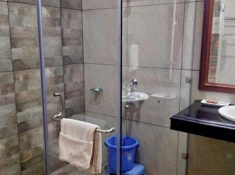 בית מלון כפרי Pong View