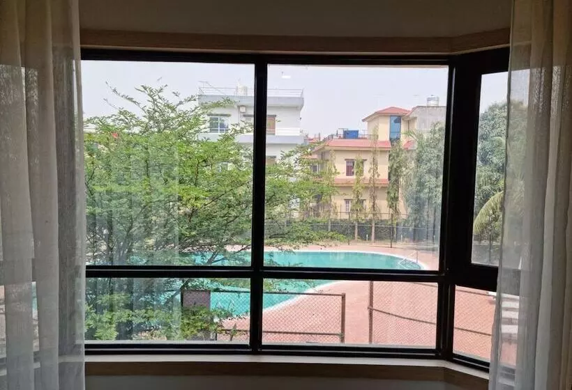 هتل Nirvana By Luxury International